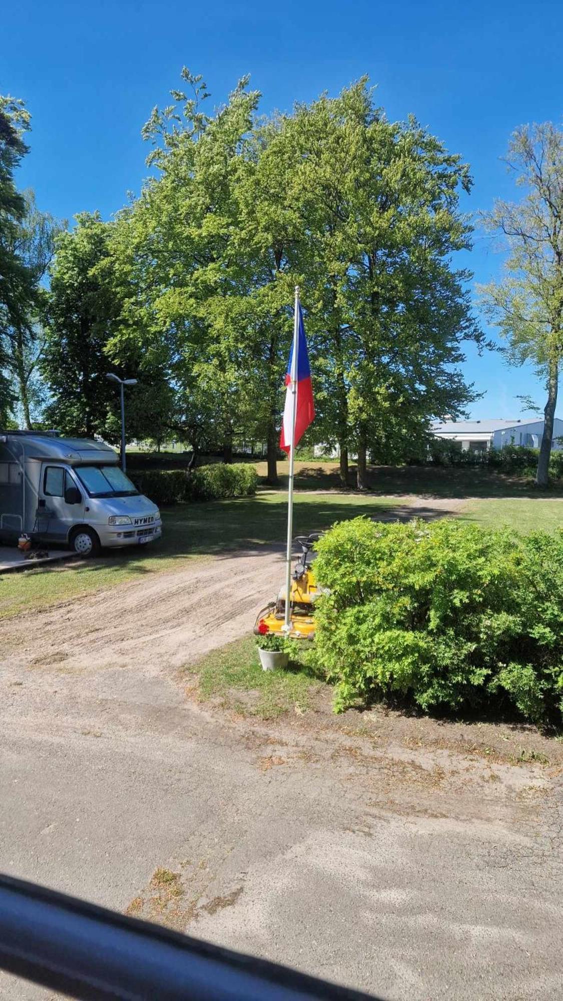 Charlottsborgs Camping Och Vandrarhem คริสเตียนสตัด ภายนอก รูปภาพ